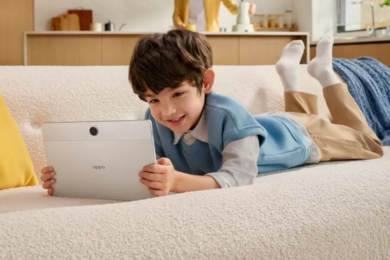 OPPO Luncurkan Trio Gadget Canggih Tablet Smartwatch dan TWS Harga Ramah Kantong