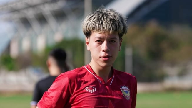 Pemain Vietnam Keturunan Rusia Bidik Kemenangan Kilat Atas Garuda Muda