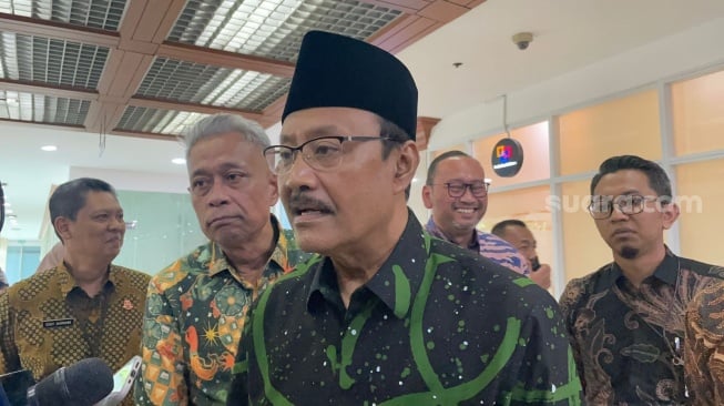 Bansos Dipangkas Pemerintah Prioritaskan Pemberdayaan Evaluasi 5 Tahunan Jamin Efektivitas