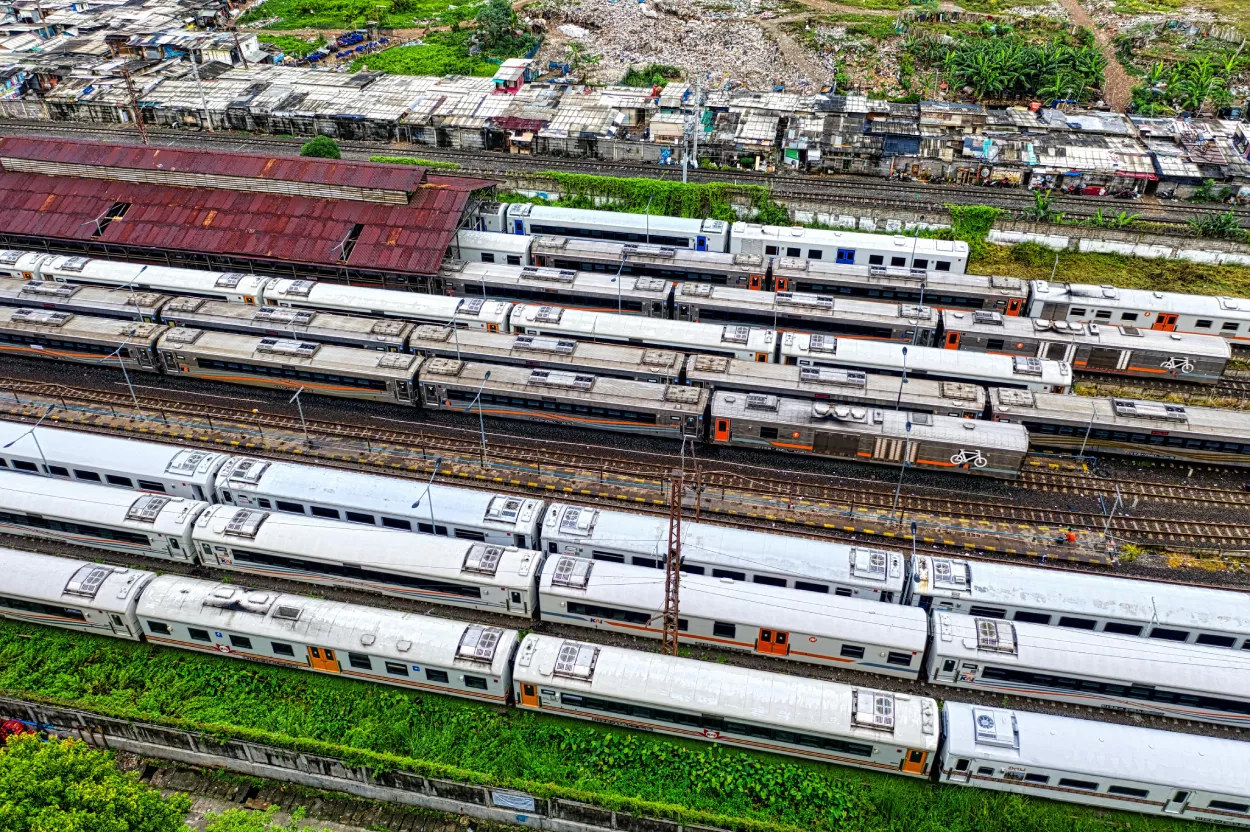 Gempa Bekasi Ganggu 18 Kereta Api Jalur Rel Terdampak