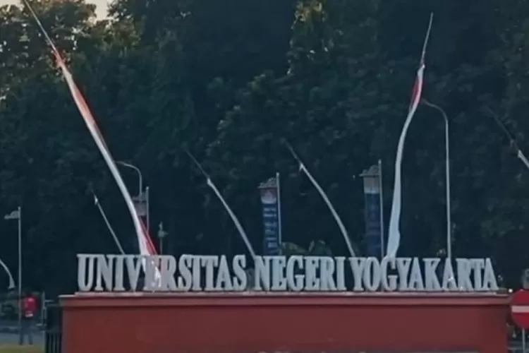 Ijazah UNY Terlambat Mahasiswa Diwajibkan Tanda Tangan Surat Pernyataan Agustus 2025
