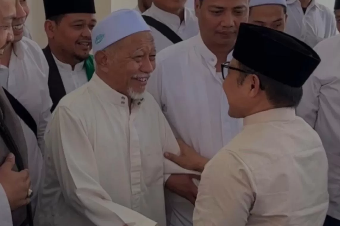 Indonesia Berduka Kiai Thoifur Ulama Besar Pondok Pesantren Darut Tauhid Wafat