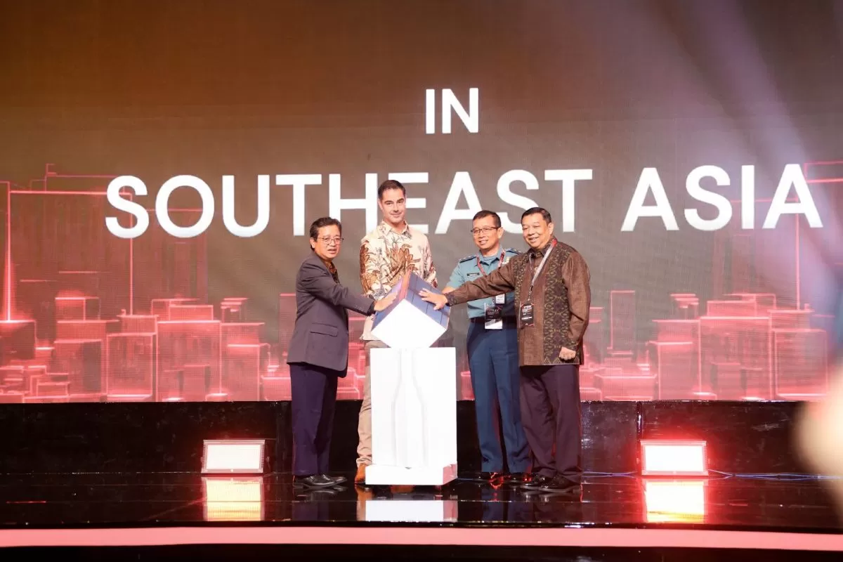 Indonesia Pahlawan Digital Dunia atau Korbannya