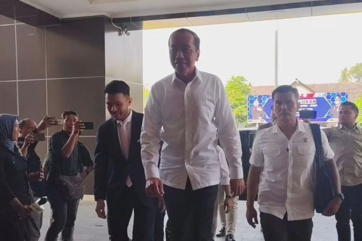 KPK Bidik Jokowi Dugaan Korupsi Kuota Haji Rp1 Triliun Diusut