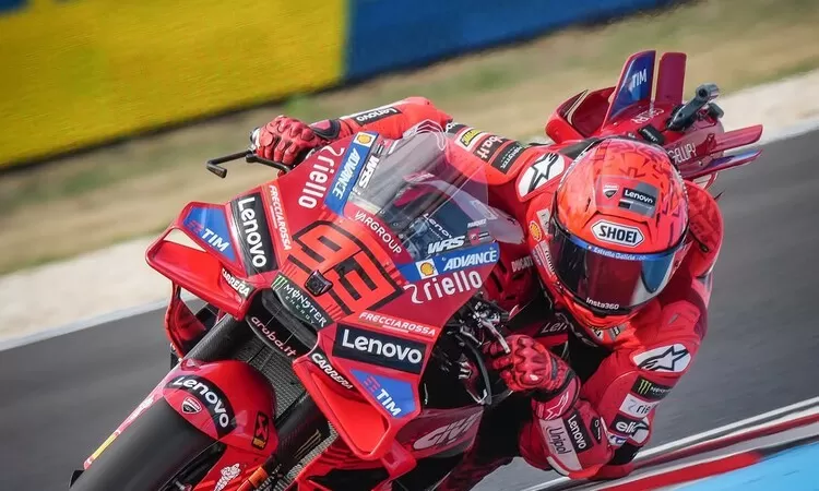 Marquez Raih Pole Bagnaia Terpuruk di Hungaria 2025