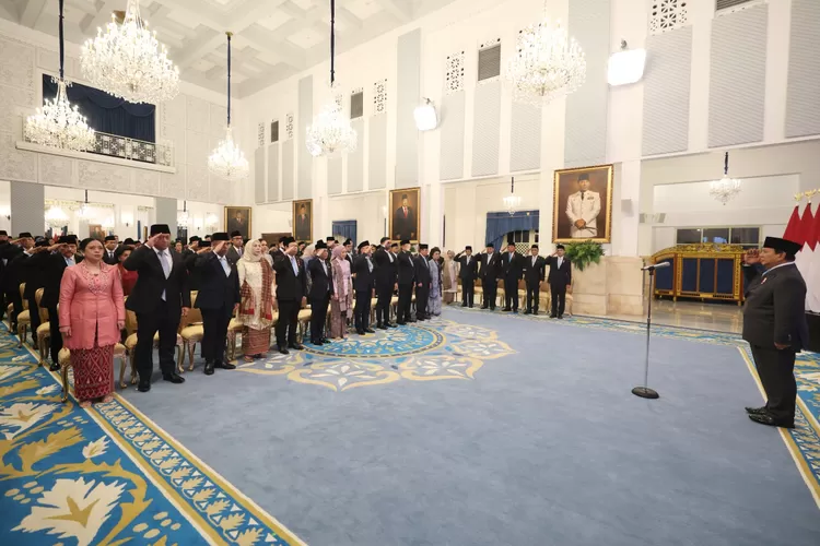 Rahasia di Balik Tanda Kehormatan Presiden Dari AstraZeneca Hingga Jaja Miharja