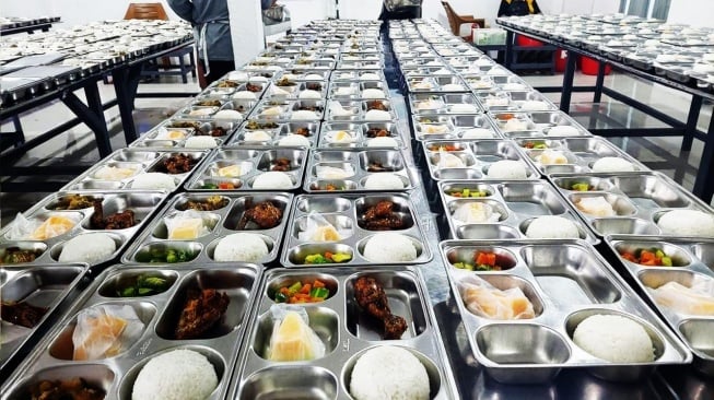 UMKM Kepulauan Berkembang Pesat Kisah Sukses Aiko Maju Mitra Dapur Umum MBG