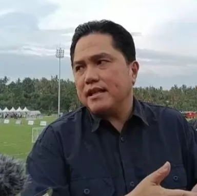 Erick Thohir Menpora Nasib BUMN PSSI di Tangan Siapa