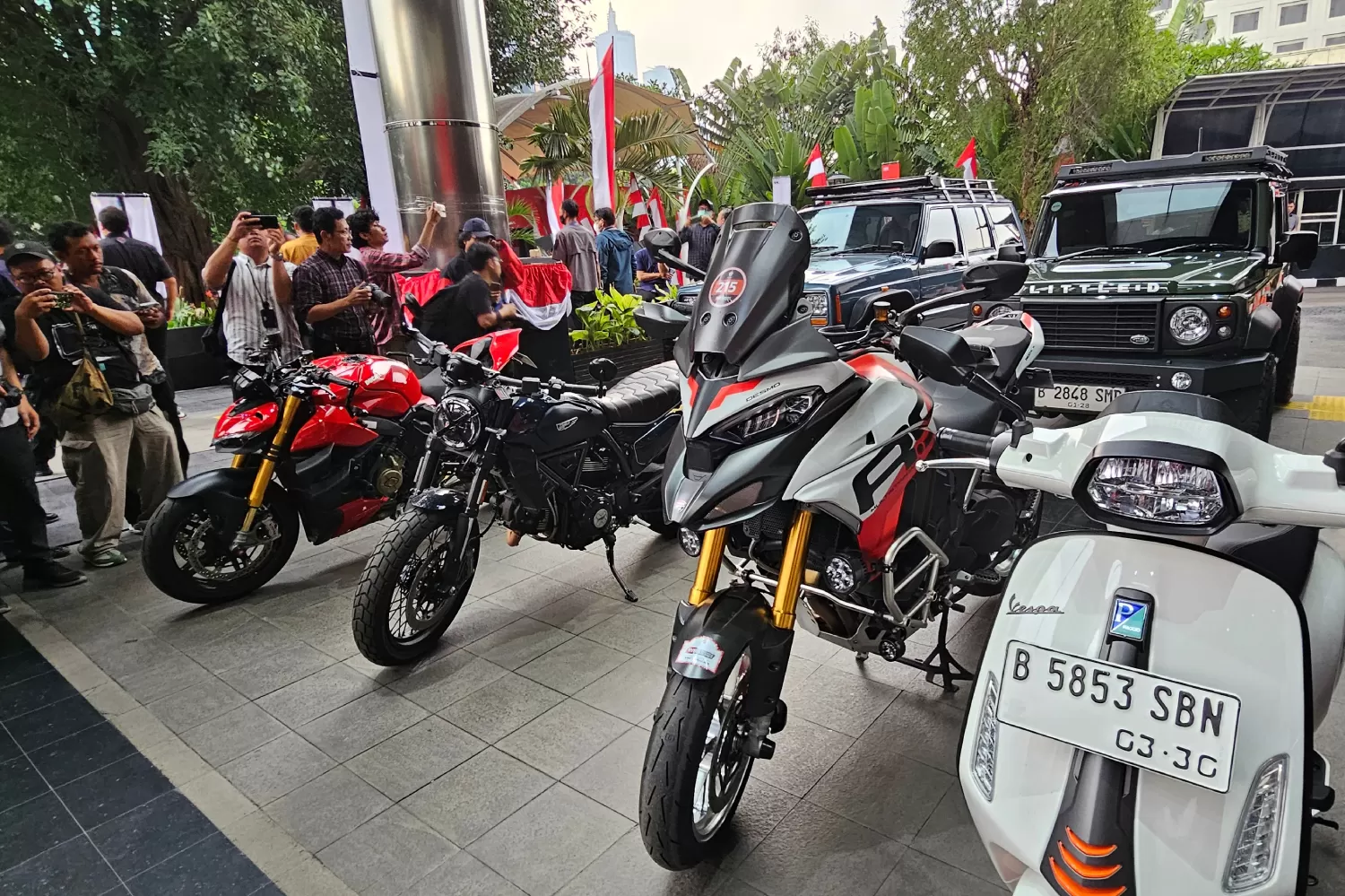 KPK Bongkar Alphard Noel Ebenezer Ternyata Cuma Mobil Sewaan Kemnaker