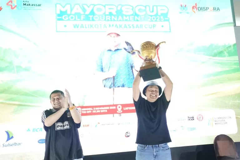 Wali Kota Makassar Tebas Green Mayors Cup HUT Kota Aksi Gempar di Lapangan Golf